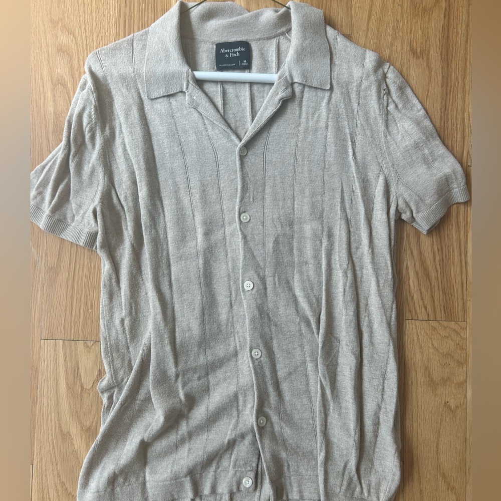 Abercrombie & Fitch Tan Casual Button Down Shirt